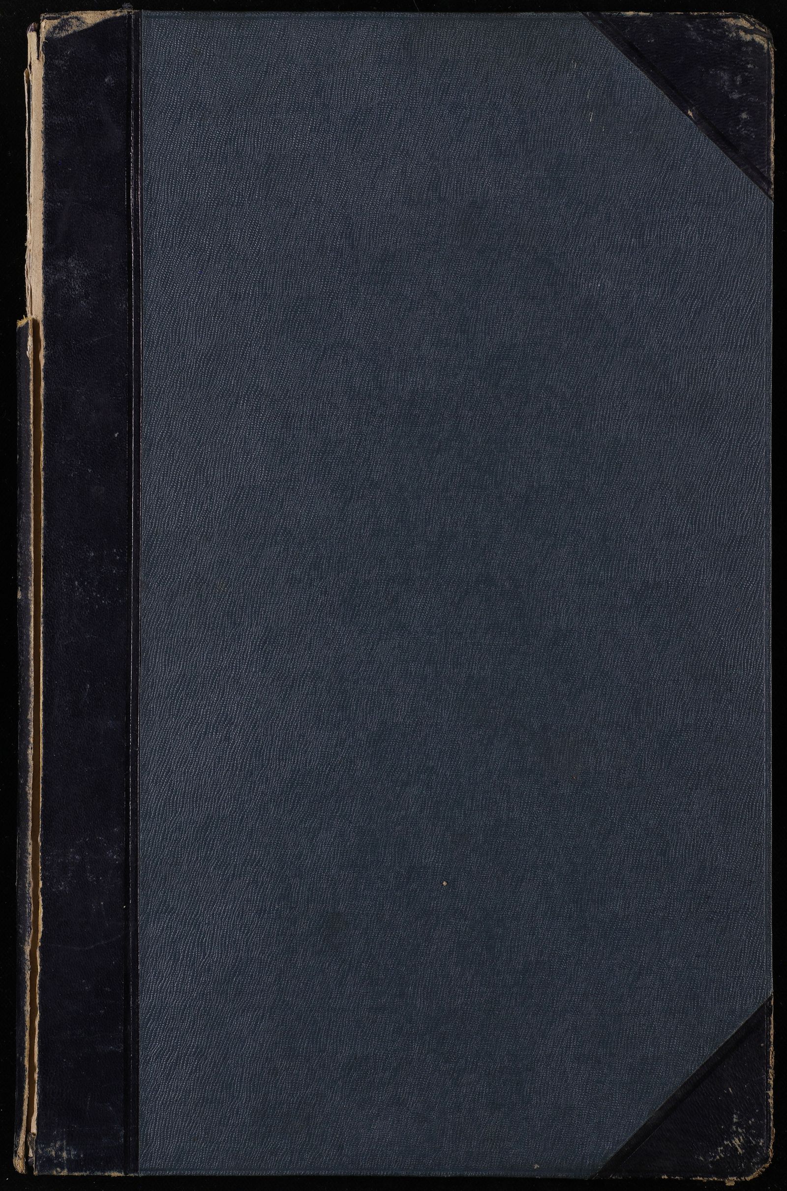 Изображение книги Севастополь. (Мать-сыра-земля). Историческая хроника в 5 действиях и 8 картинах